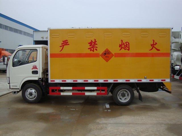 南关危险品运输